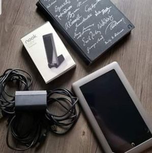 Nook E-Reader